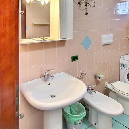 Aparthotel Isa-residence With Swimming-pool In Ottiolu Just 250 Mt From The Sea, With Air Conditioning And Private Outdoor Area 3*